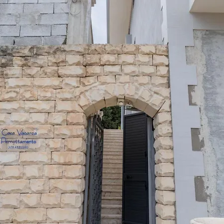 Corinzia 2 アパート *